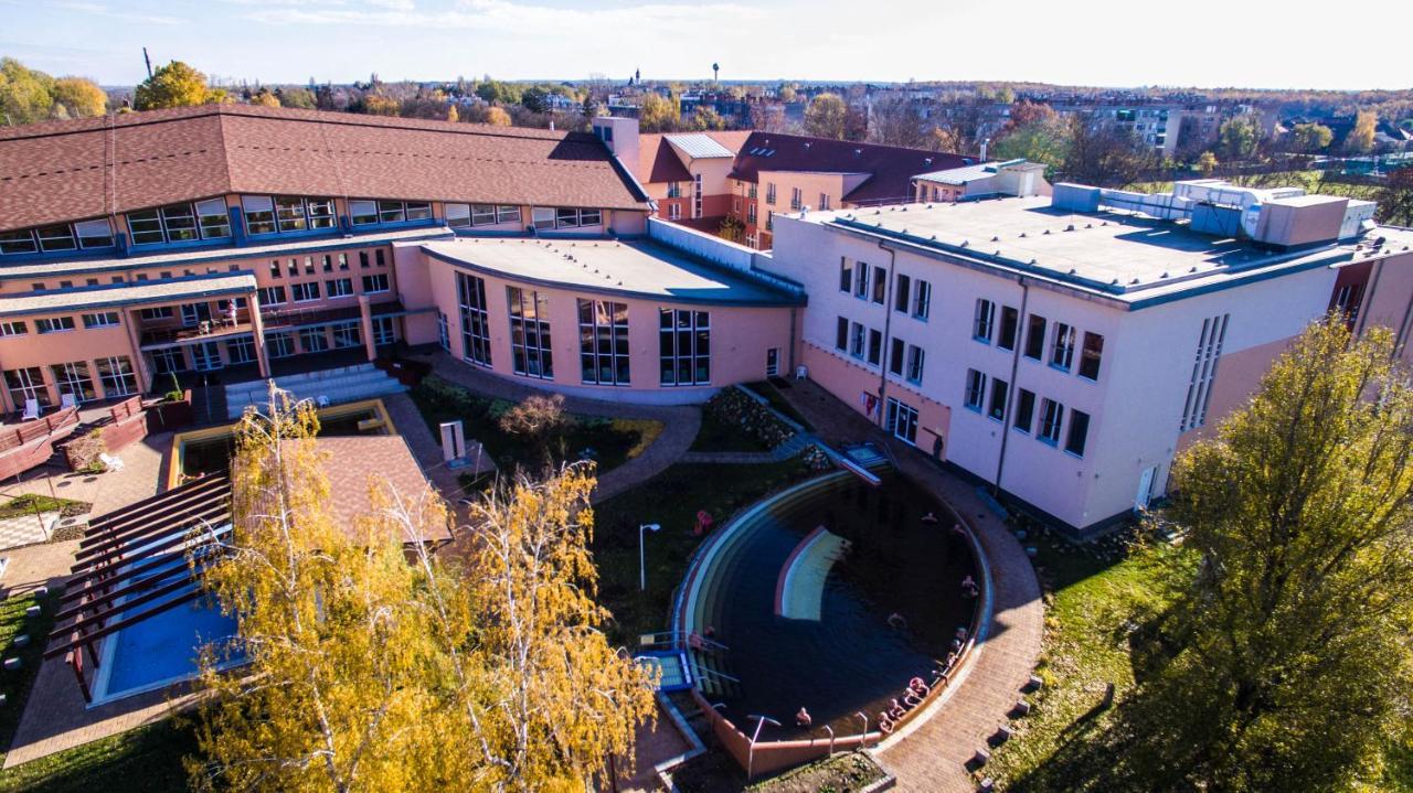 Martfu Hotel Thermal Spa Eksteriør billede